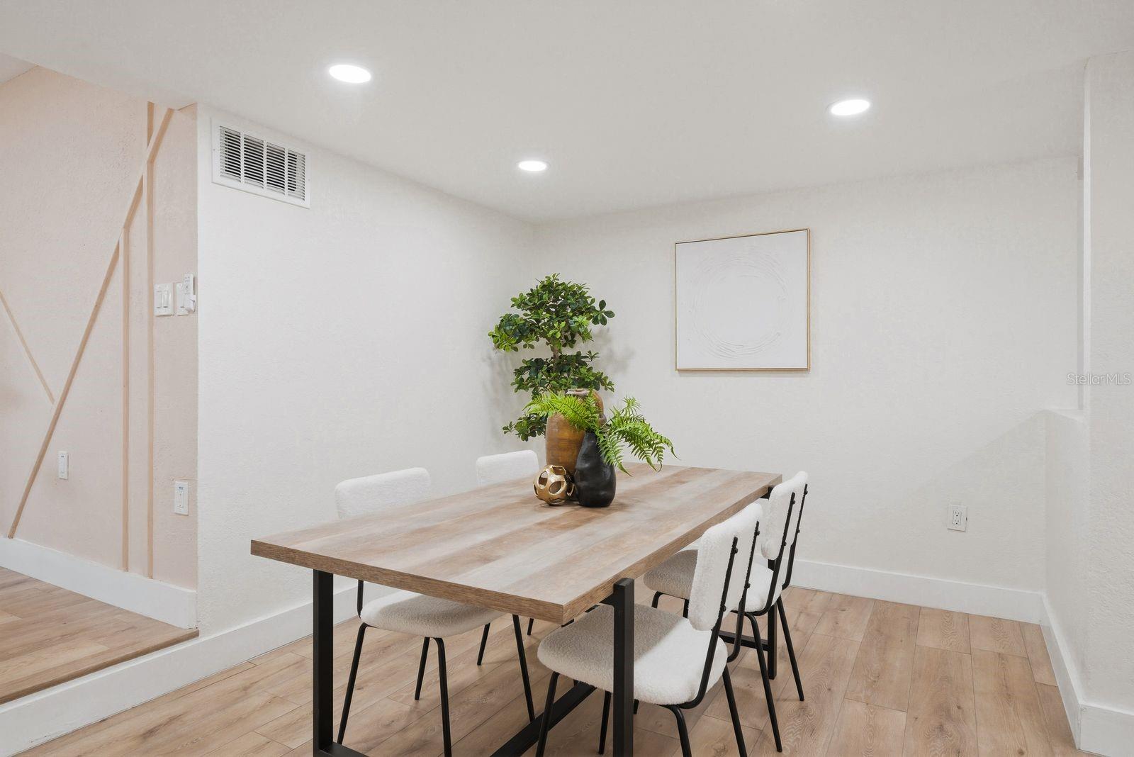 GANDY GARDENS 03 - Residential