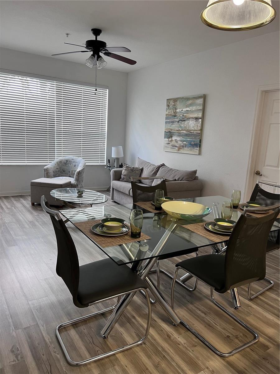 WYNDHAM PALMS CONDO PH 2 - Residential