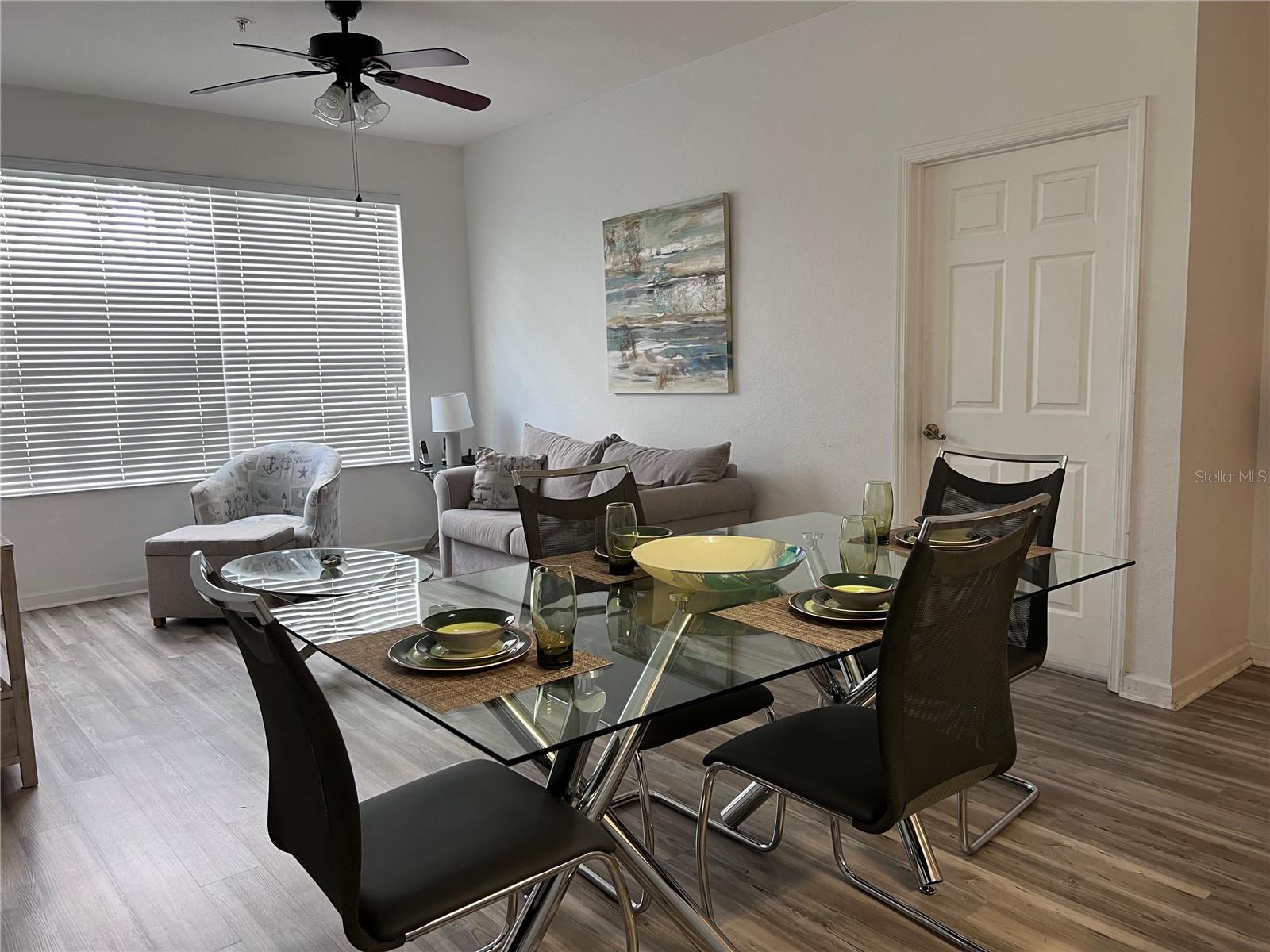 WYNDHAM PALMS CONDO PH 2 - Residential