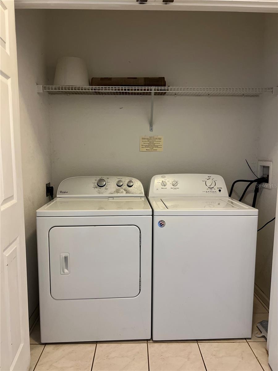 WYNDHAM PALMS CONDO PH 2 - Residential