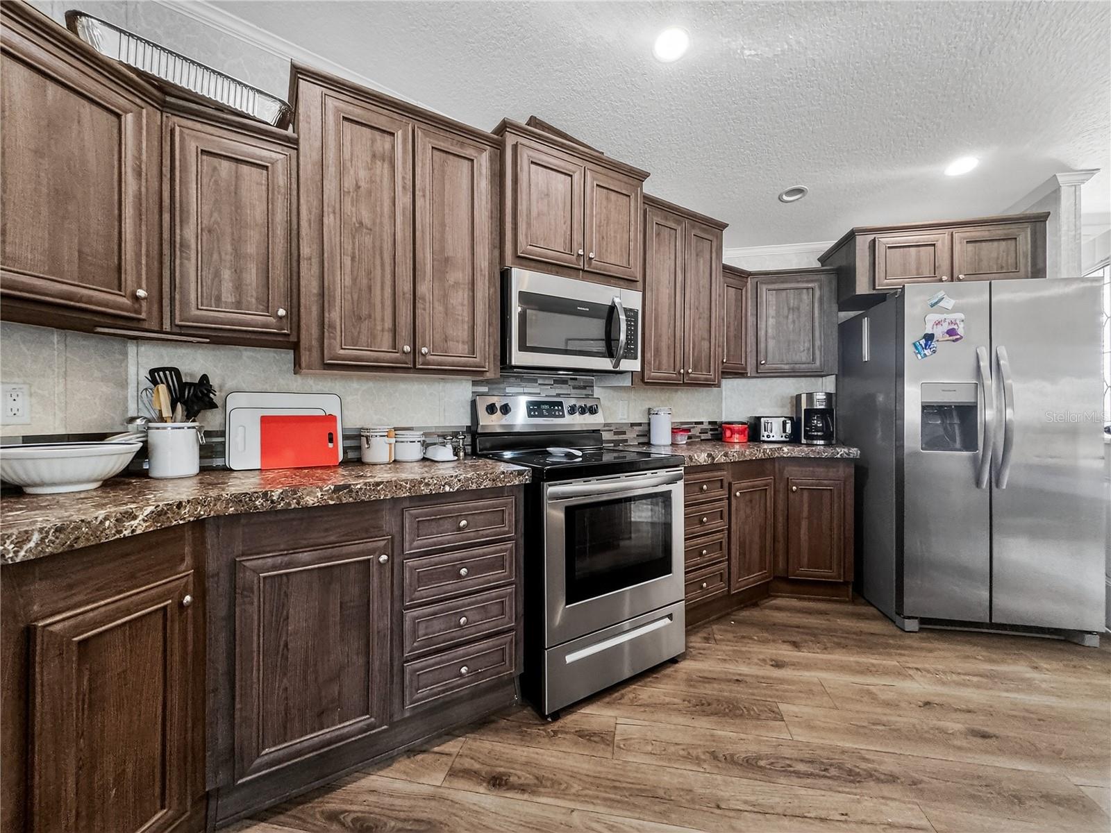 BROOKRIDGE COMM - Residential