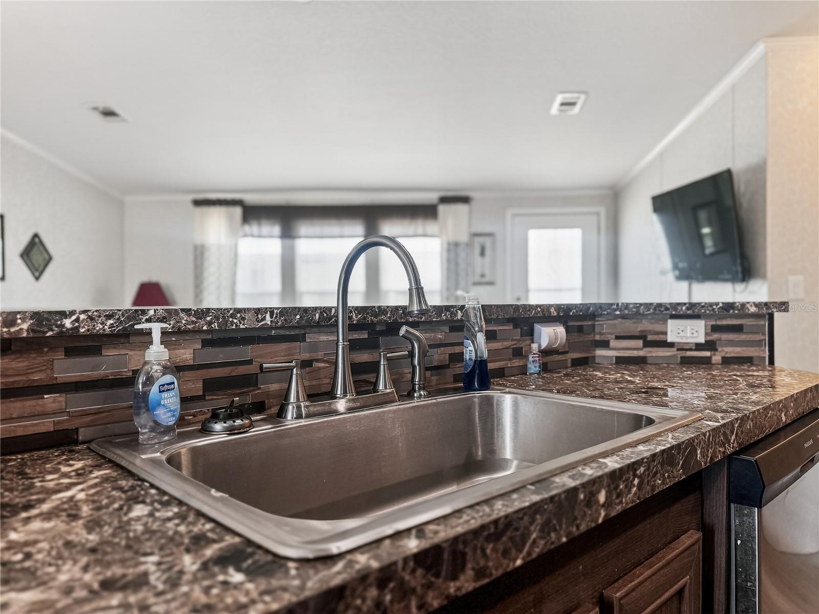 BROOKRIDGE COMM - Residential