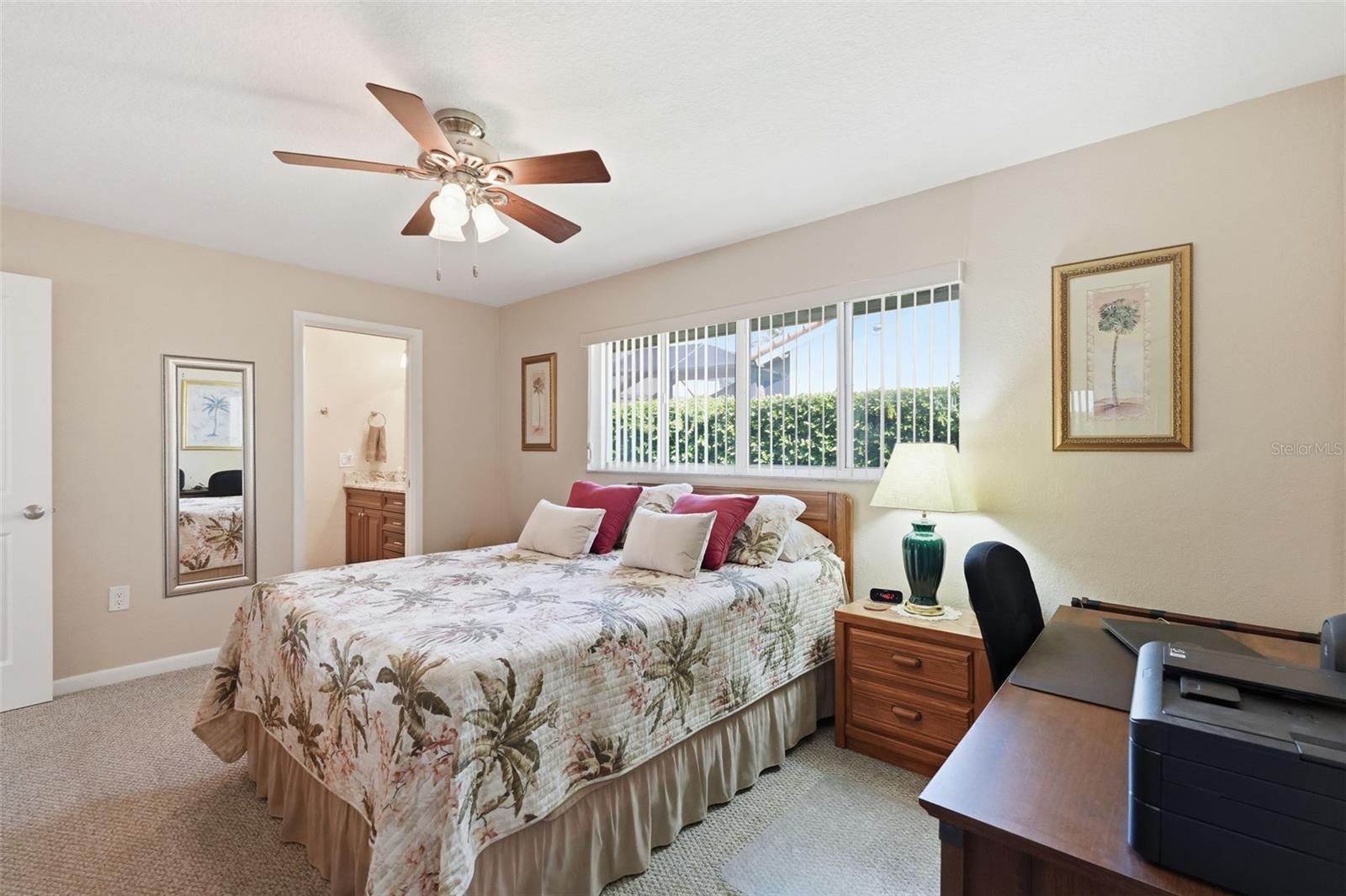 BAYWAY ISLES UNIT 01 - Residential