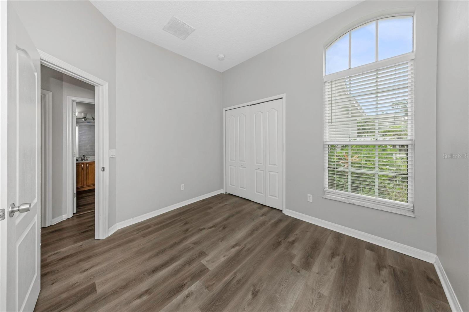 GRASSY POINTE - PH 1 - Residential