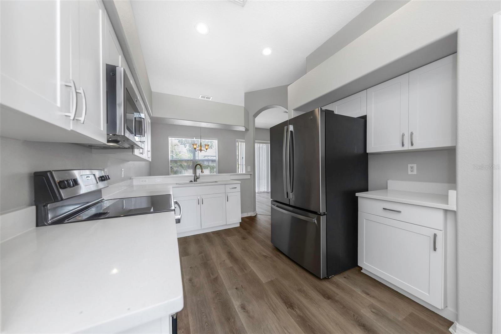 GRASSY POINTE - PH 1 - Residential