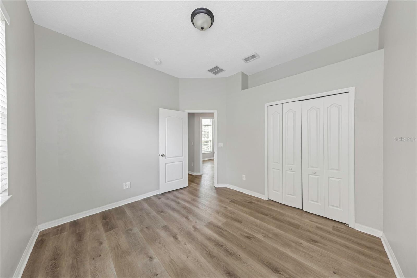 GRASSY POINTE - PH 1 - Residential