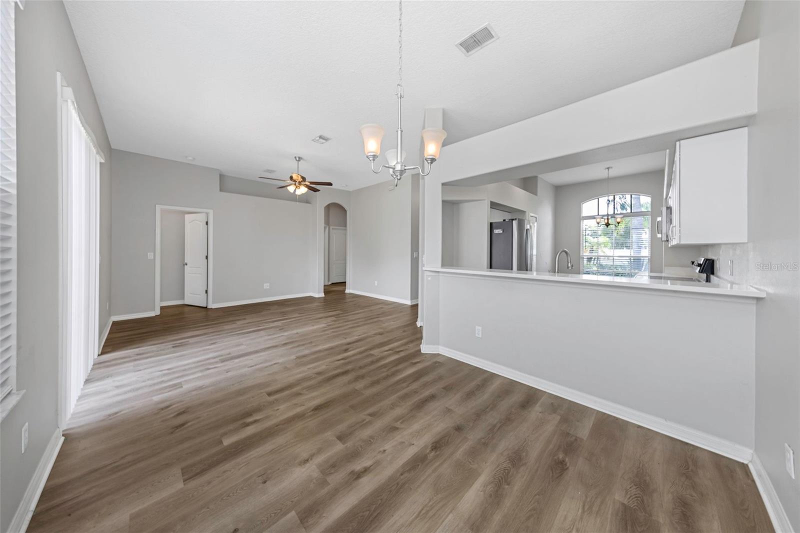 GRASSY POINTE - PH 1 - Residential