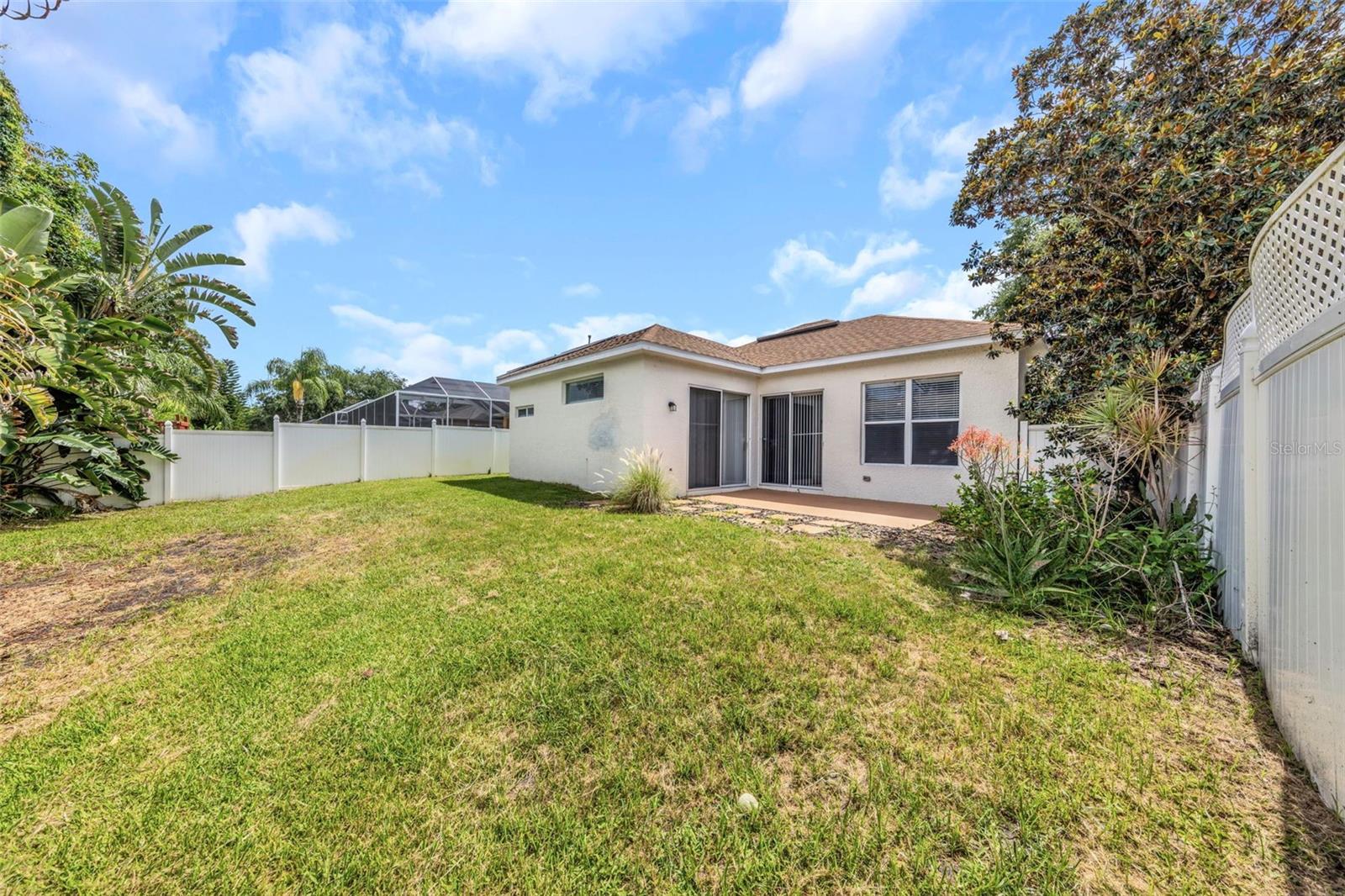 GRASSY POINTE - PH 1 - Residential