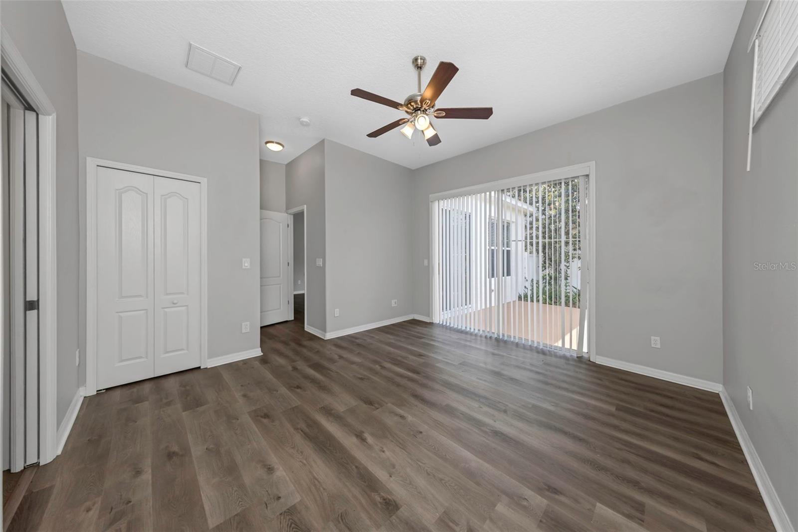 GRASSY POINTE - PH 1 - Residential