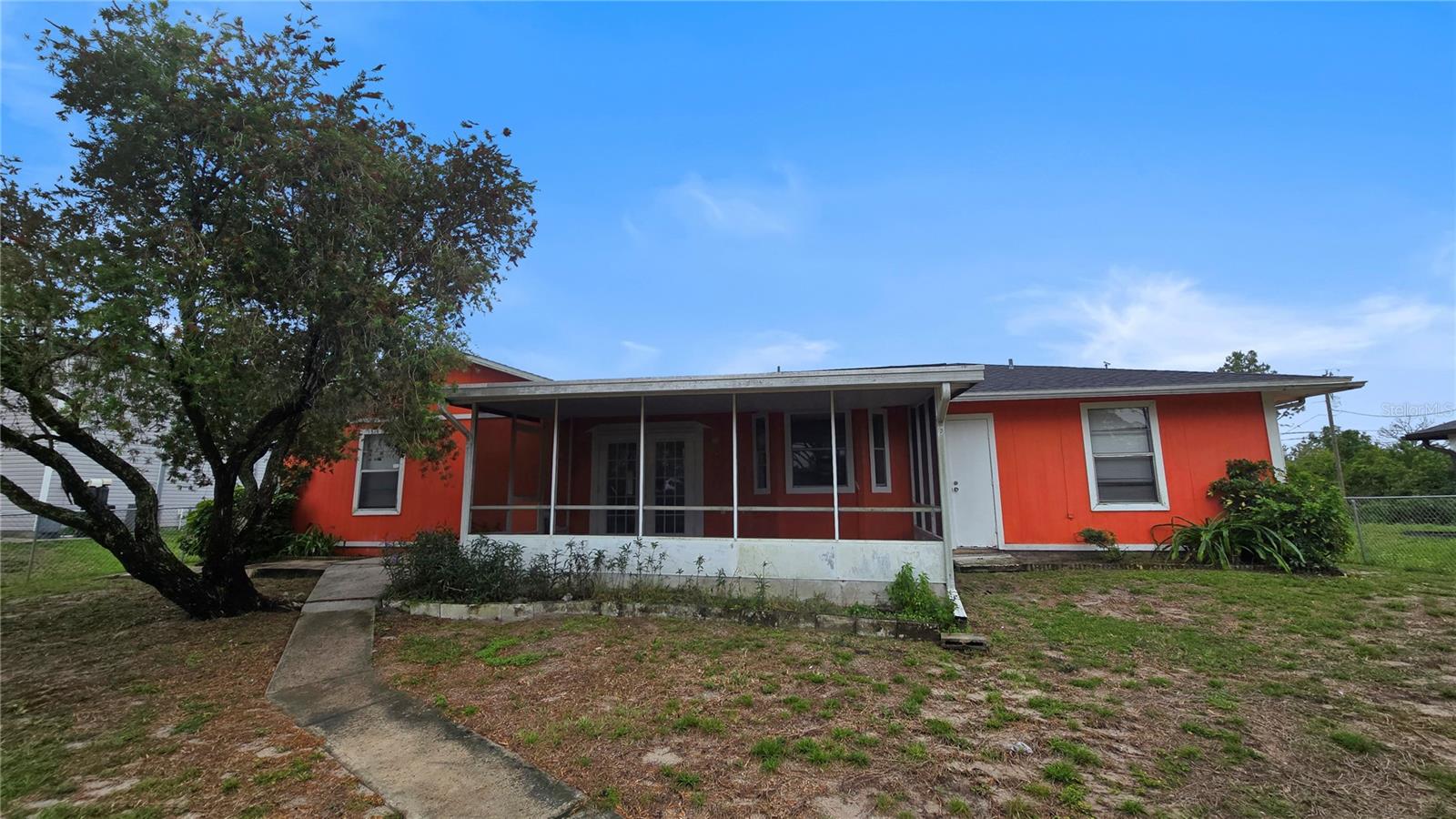 LEHIGH ACRES - Residential