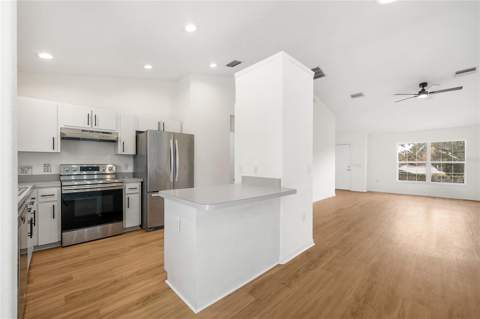 MARION OAKS UN #12 - Residential