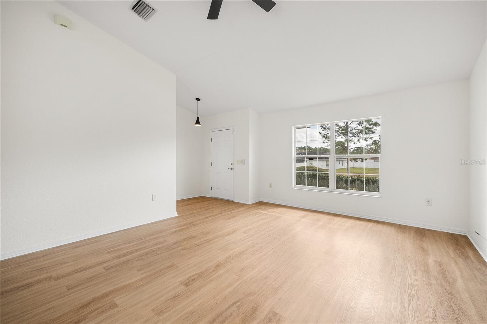 MARION OAKS UN #12 - Residential