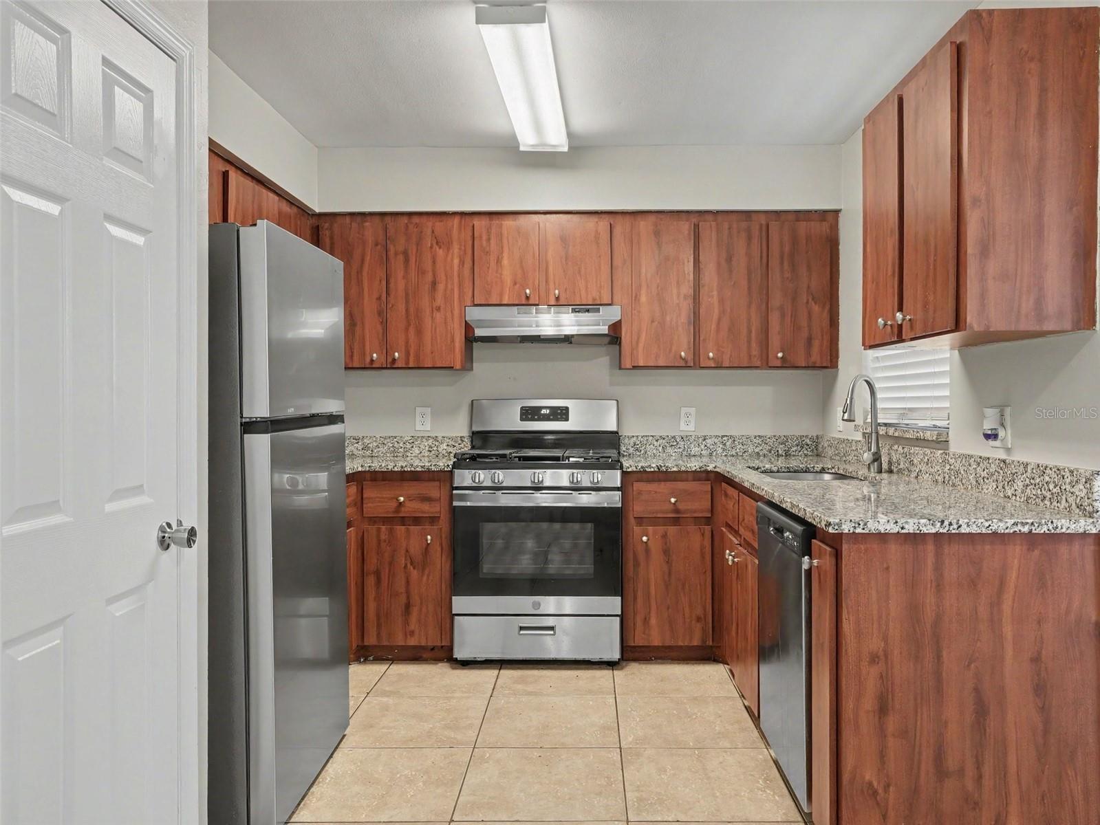 3329 FOX RIDGE DRIVE