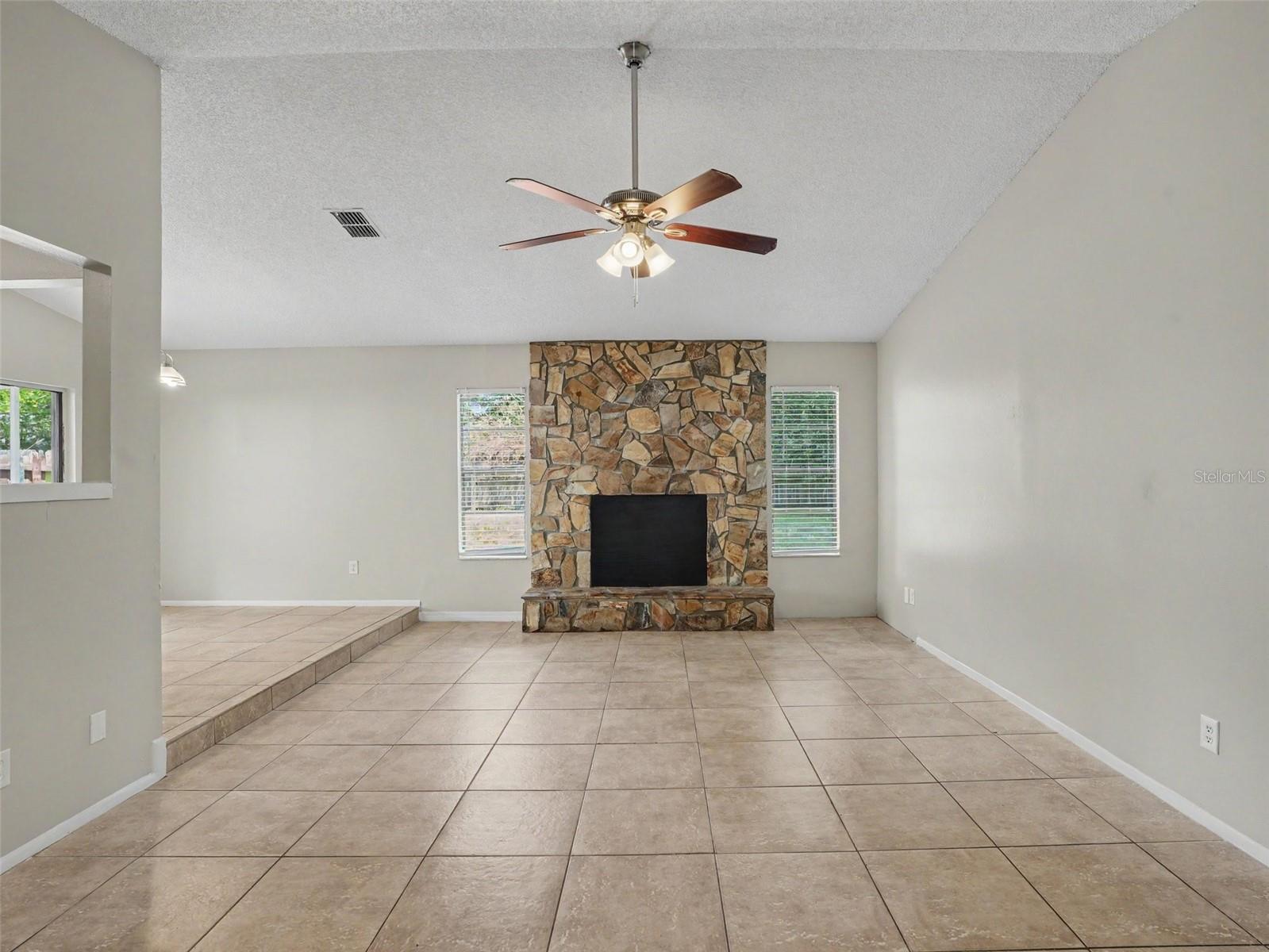 3329 FOX RIDGE DRIVE