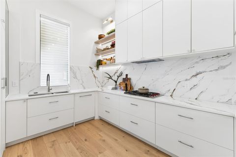 Tiny photo for 16146 Pendio Drive, Montverde, FL 34756 (MLS # G5105748)