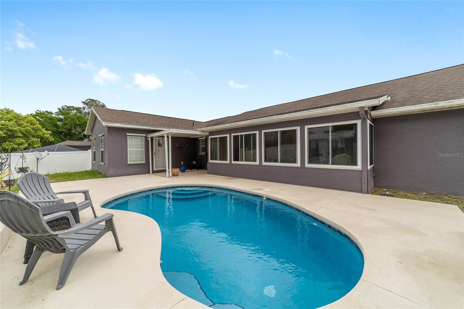 WINDEMERE GLEN ESTATE - Residential