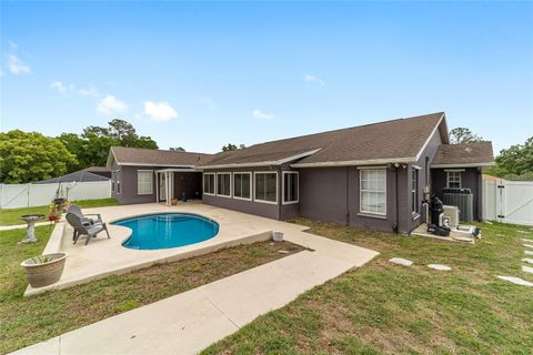 Tiny photo for 4807 SE 14th Street, Ocala, FL 34471 (MLS # OM722044)