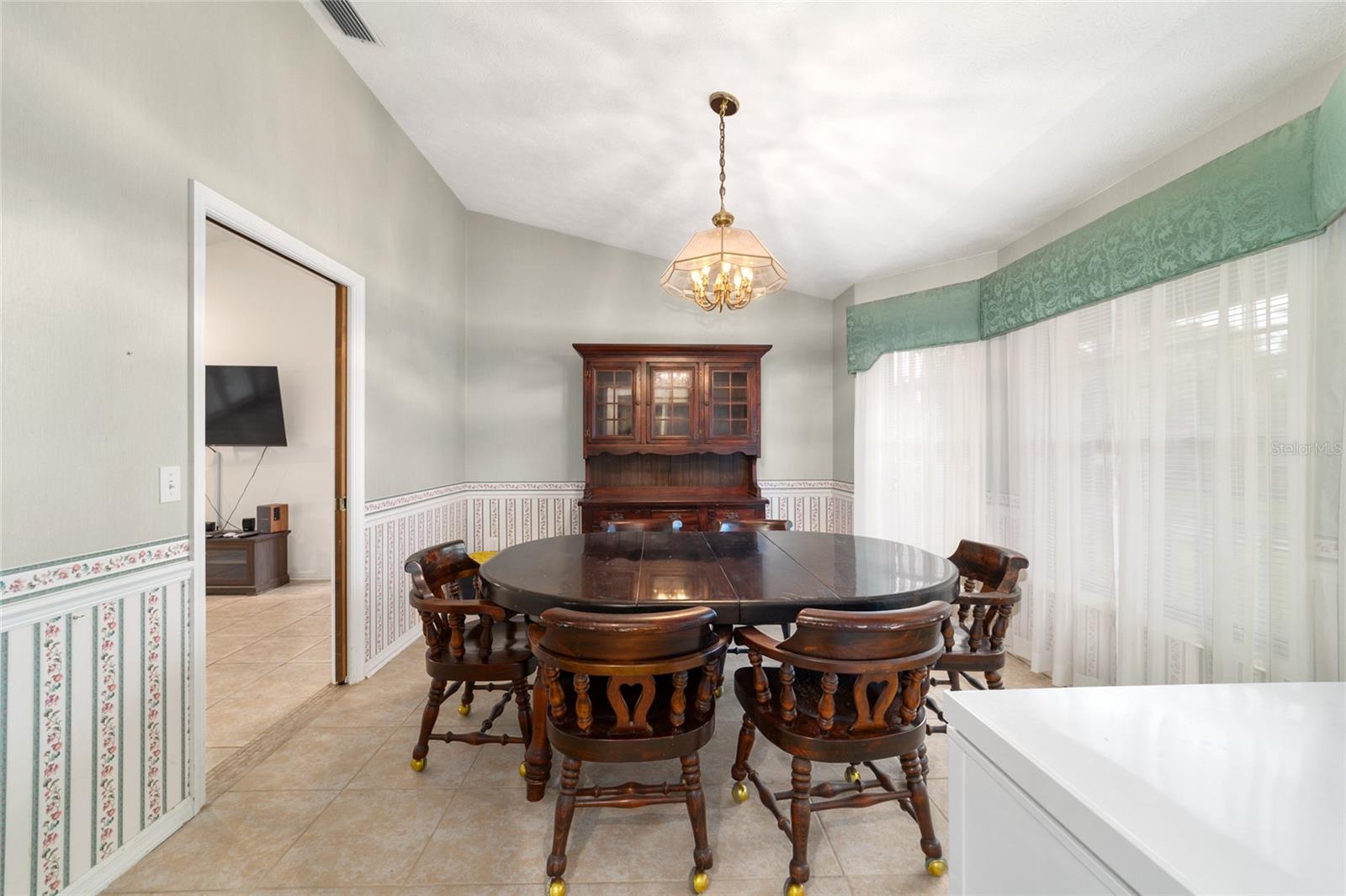 WINDEMERE GLEN ESTATE - Residential