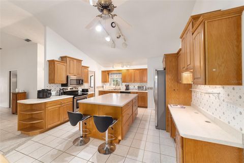Tiny photo for 4807 SE 14th Street, Ocala, FL 34471 (MLS # OM722044)