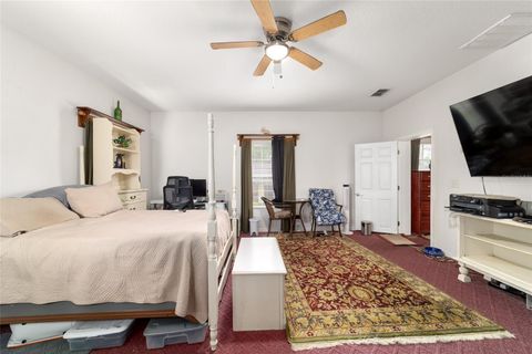 Tiny photo for 4807 SE 14th Street, Ocala, FL 34471 (MLS # OM722044)