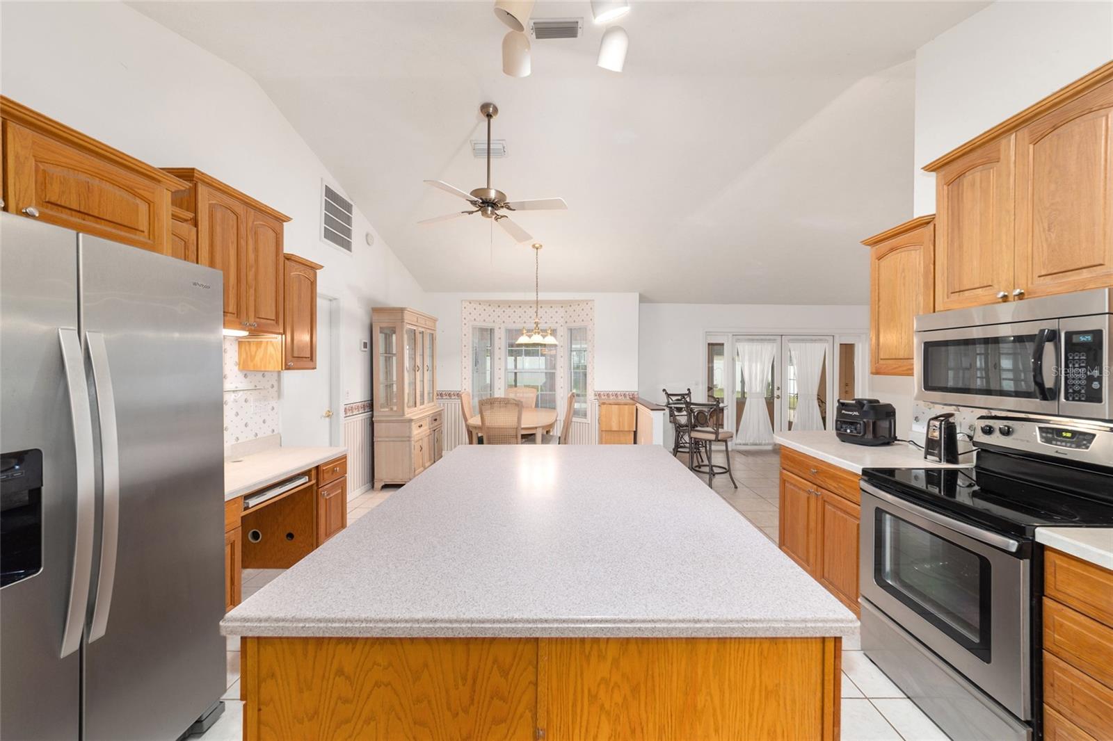 WINDEMERE GLEN ESTATE - Residential