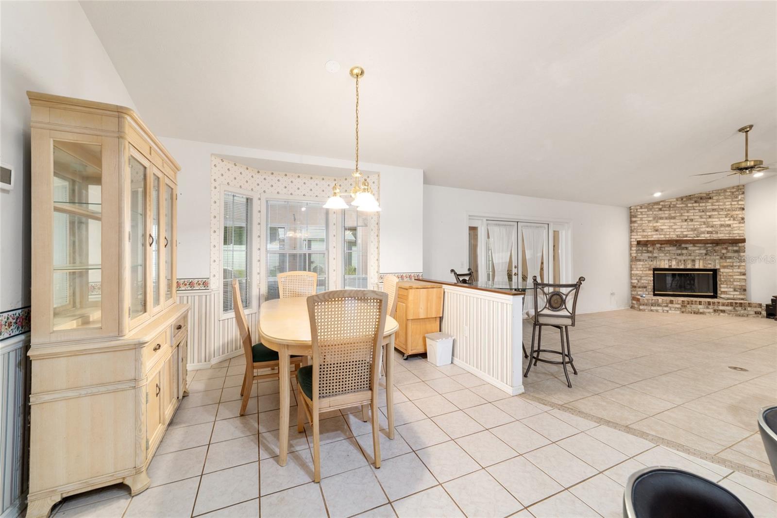 WINDEMERE GLEN ESTATE - Residential