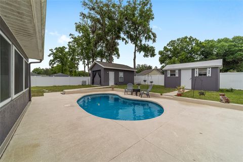 Tiny photo for 4807 SE 14th Street, Ocala, FL 34471 (MLS # OM722044)