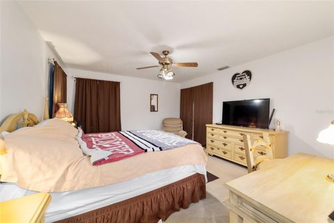 Tiny photo for 4807 SE 14th Street, Ocala, FL 34471 (MLS # OM722044)