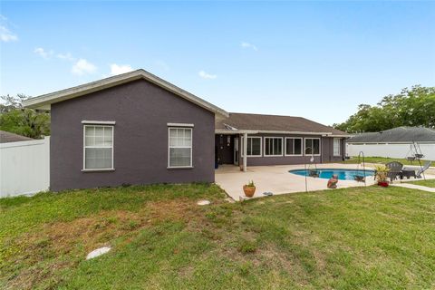 Tiny photo for 4807 SE 14th Street, Ocala, FL 34471 (MLS # OM722044)
