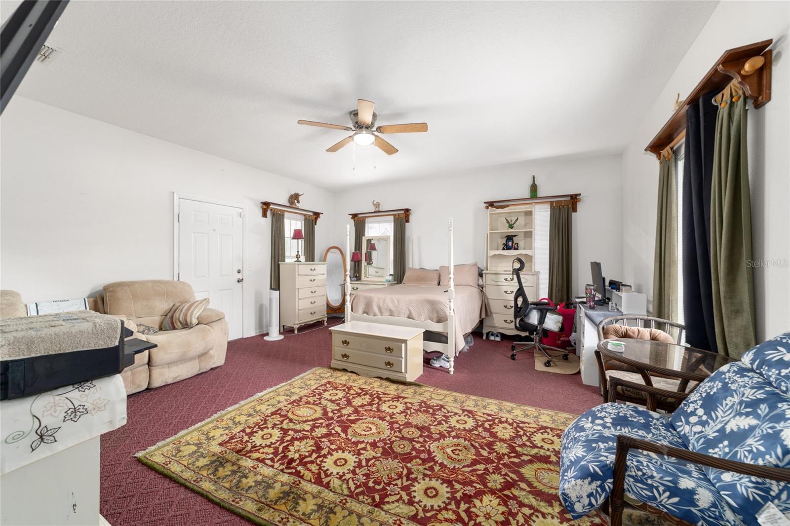 WINDEMERE GLEN ESTATE - Residential