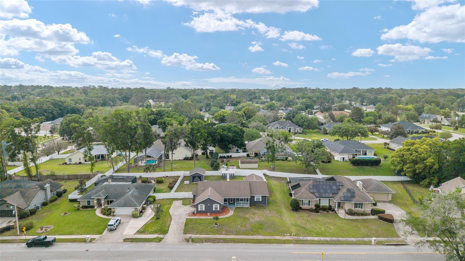 WINDEMERE GLEN ESTATE - Residential