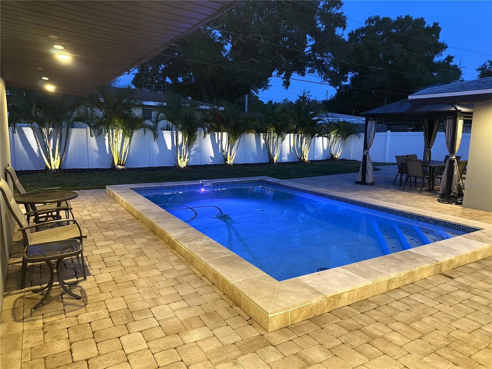 HIGHLAND TERRACE MANOR - Residential
