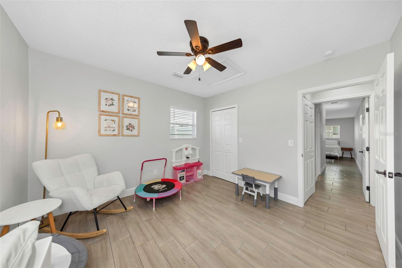 HIGHLAND TERRACE MANOR - Residential