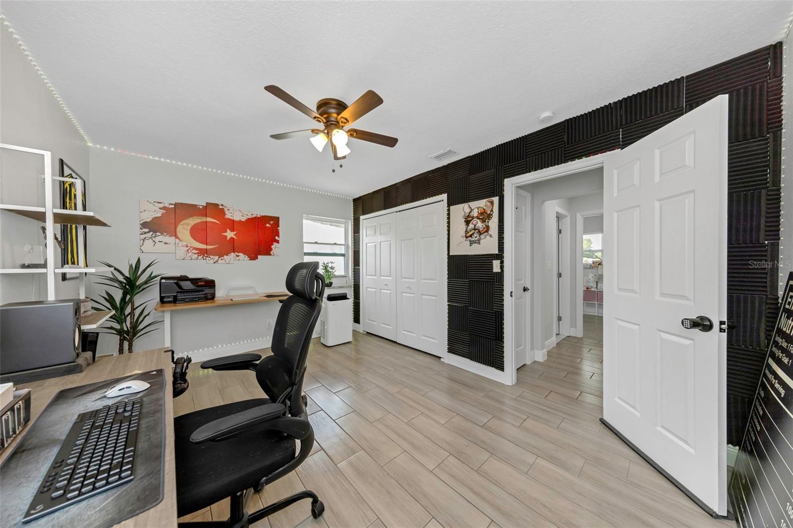 HIGHLAND TERRACE MANOR - Residential