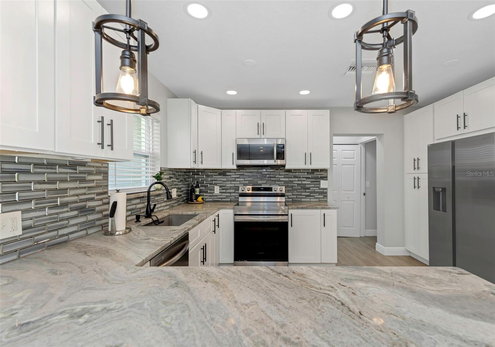 HIGHLAND TERRACE MANOR - Residential