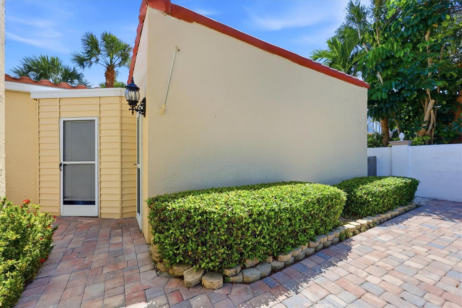 VENEZIA PARK SEC OF VENICE - Residential