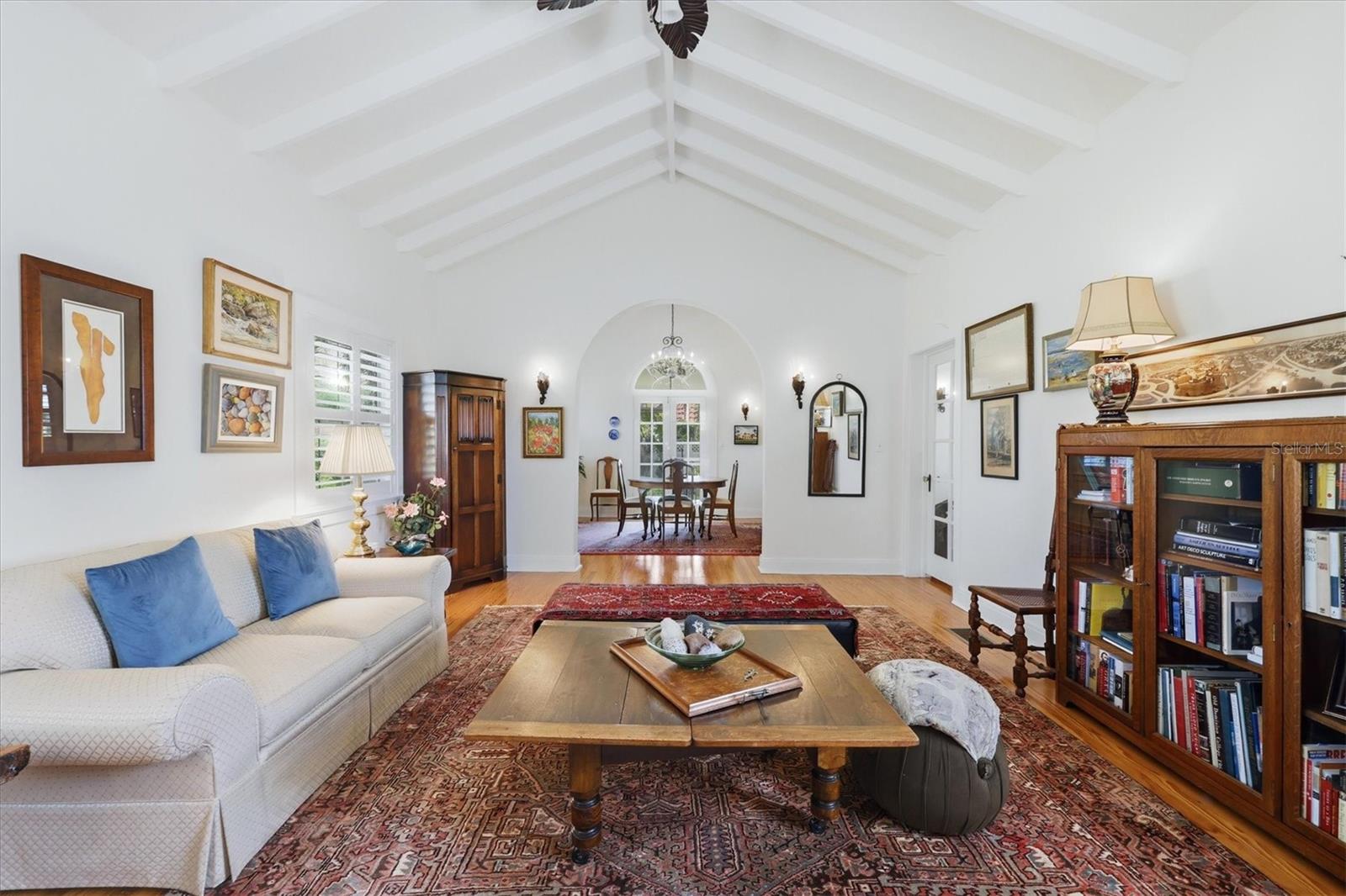 VENEZIA PARK SEC OF VENICE - Residential