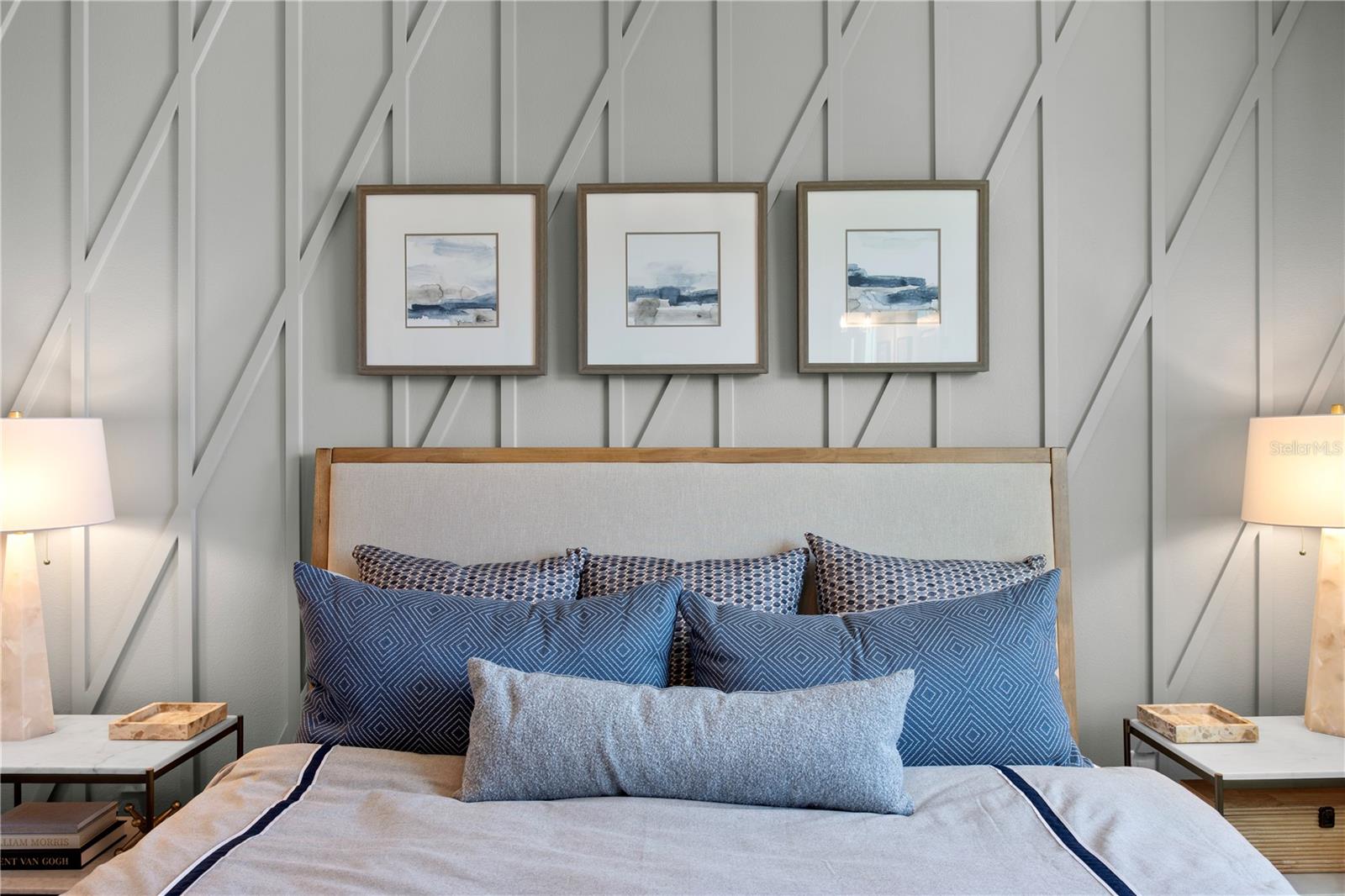 WESTCHASE STATION TOWNHOMES - Residential