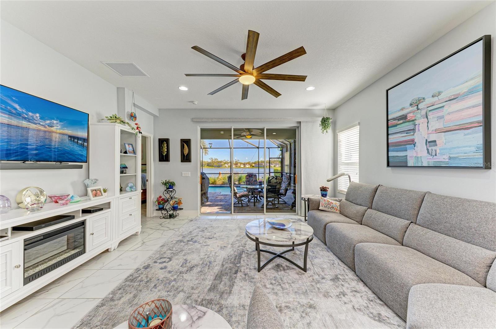 RIDGE AT CROSSING CREEK PH I - Residential