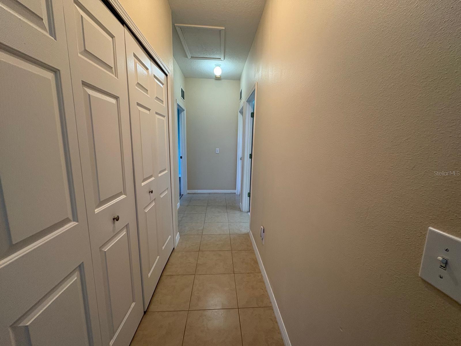 RIVERCHASE - Residential Lease