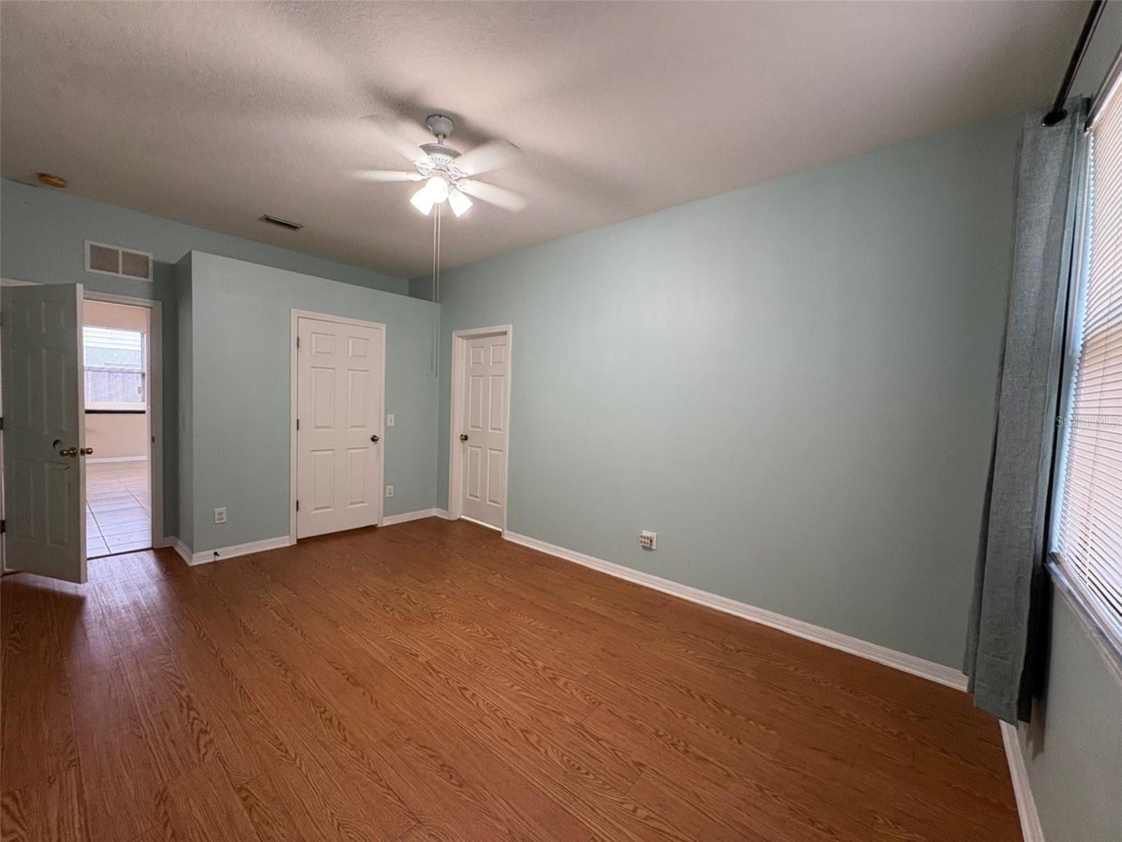 RIVERCHASE - Residential Lease