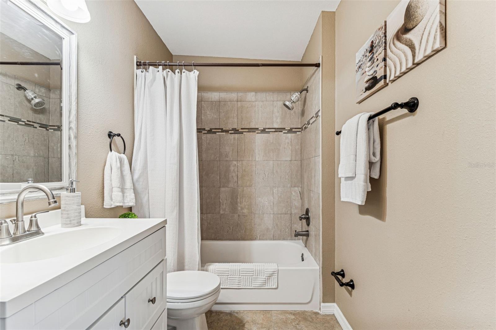 HIGHLAND PINES 4TH ADD - Residential