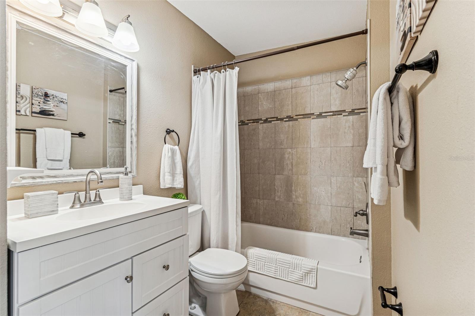 HIGHLAND PINES 4TH ADD - Residential