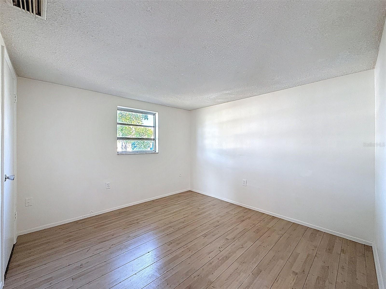 REGENCY PARK - Residential