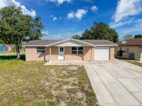 Photo of 7735 Brookeridge Drive, Port Richey, FL 34668 (MLS # W7880168)