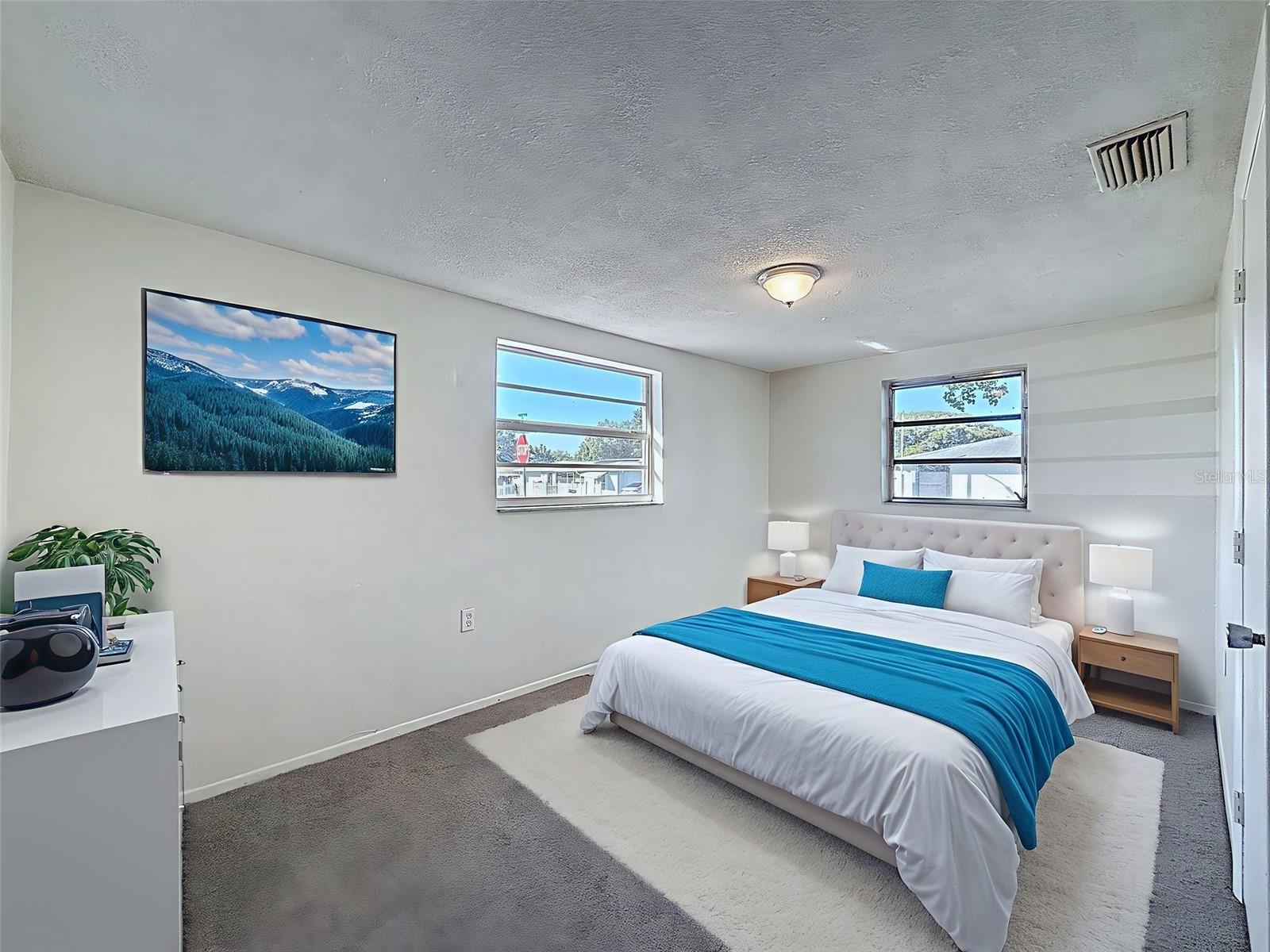 REGENCY PARK - Residential