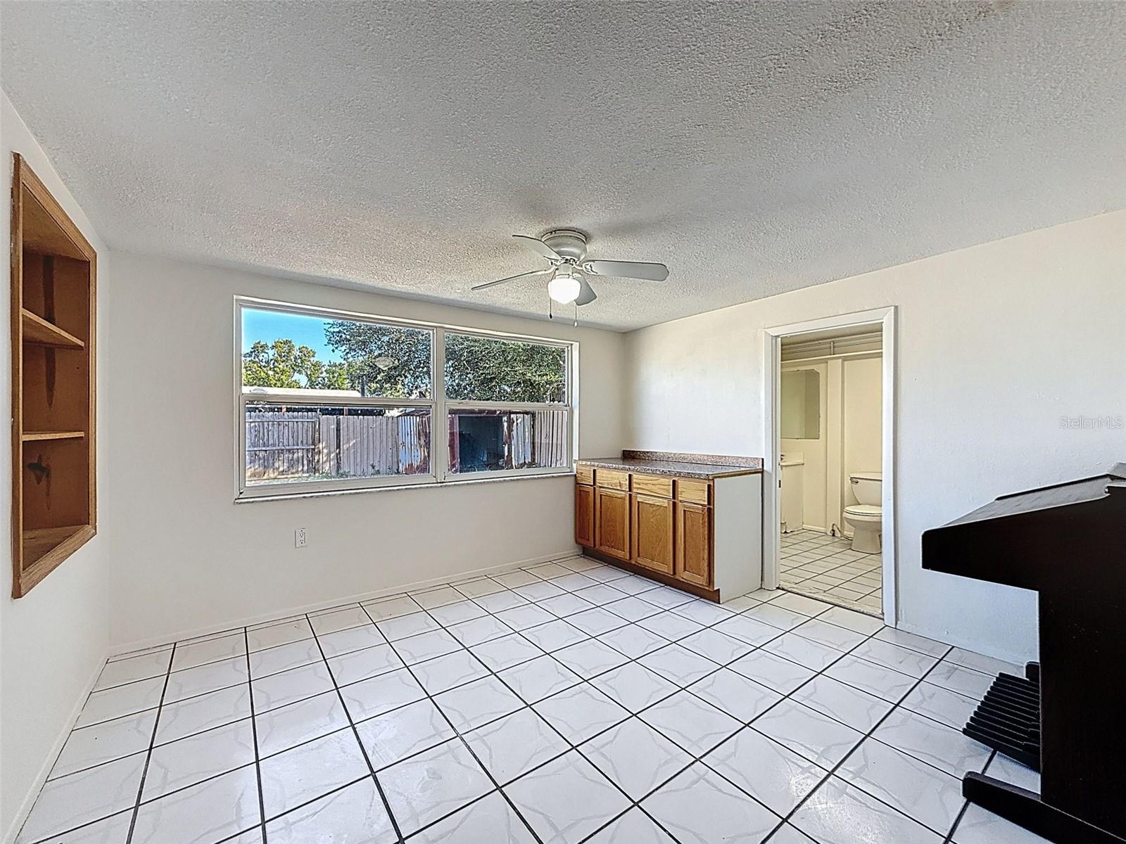 REGENCY PARK - Residential