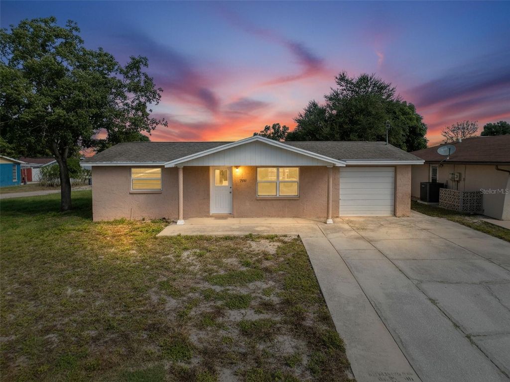 Photo of 7735 Brookeridge Drive, Port Richey, FL 34668 (MLS # W7880168)
