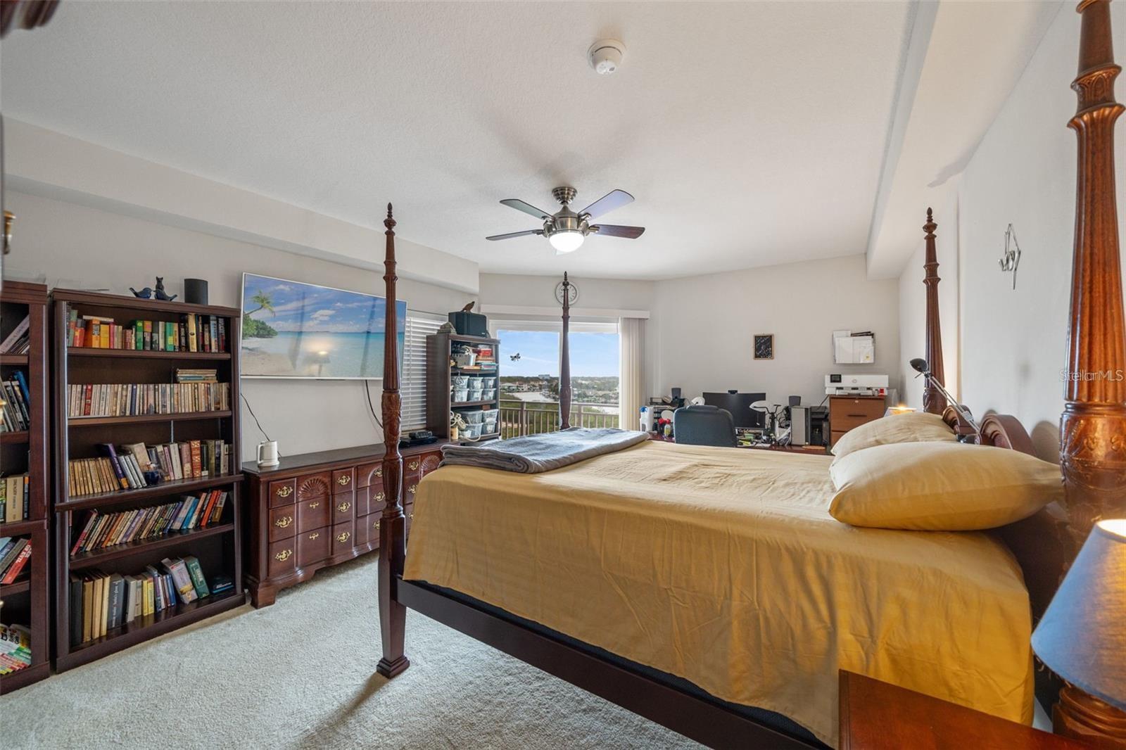 SEAVIEW PLACE/GULF LNDGS - Residential