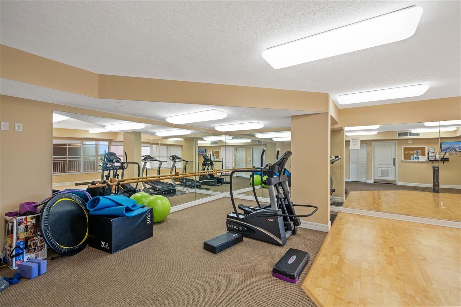 SEAVIEW PLACE/GULF LNDGS - Residential